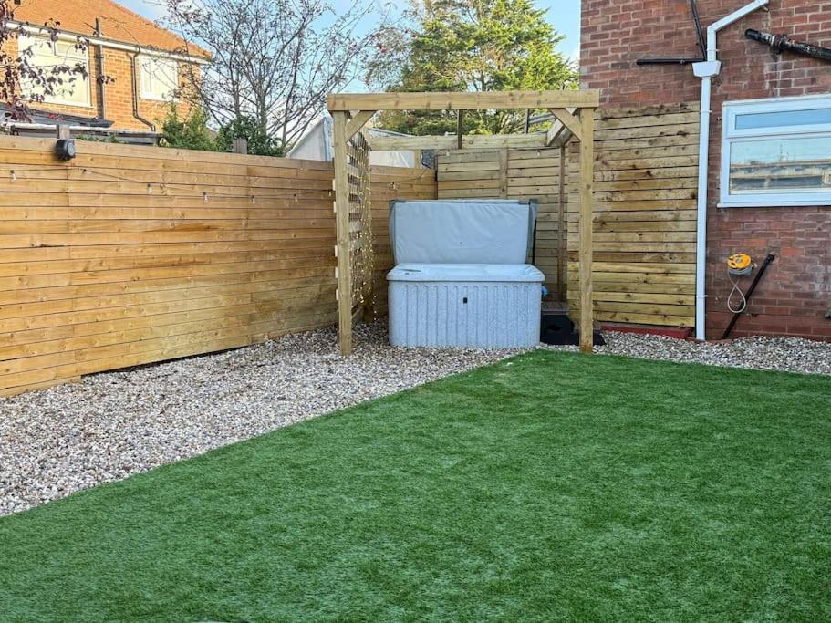 Ggs Holiday Let Poulton-le-Fylde ภายนอก รูปภาพ